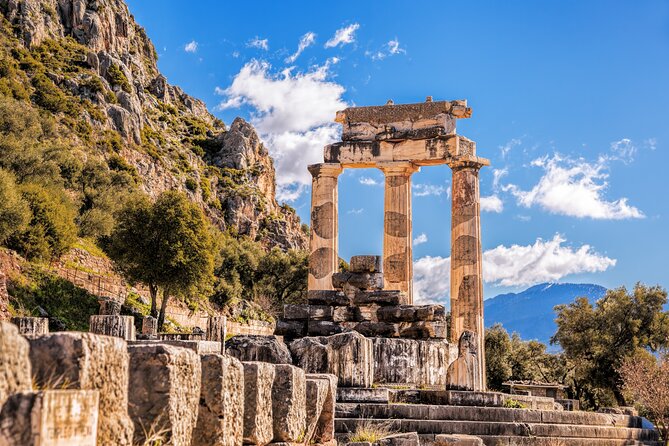 Delphi: Archaeological Site & Museum Ticket with Audio - The Delphi Archaeological Museum: a treasure trove of artifacts