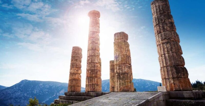 Delphi, Corycian Cave, and 300 Battlefield private tour - Mount Parnassos and the Off-Road Drive to Corycian Cave