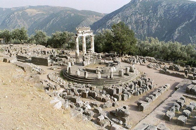 Delphi Full Day Private Tour: Temple of Apollo, Museum, Navel of Earth & Oracle - Convenient Pickup from Pireaus Port in Athens
