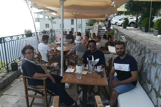 Delphi Full Day Private Tour: Temple of Apollo, Museum, Navel of Earth & Oracle - The Majesty of the Temple of Apollo in Its Scenic Setting