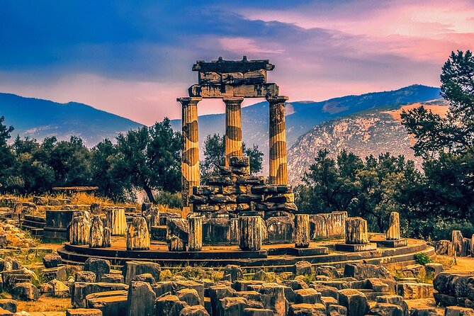 Delphi Full Day Private Trip From Athens With Lunch Overlooking the Sea - Considerations and Additional Costs