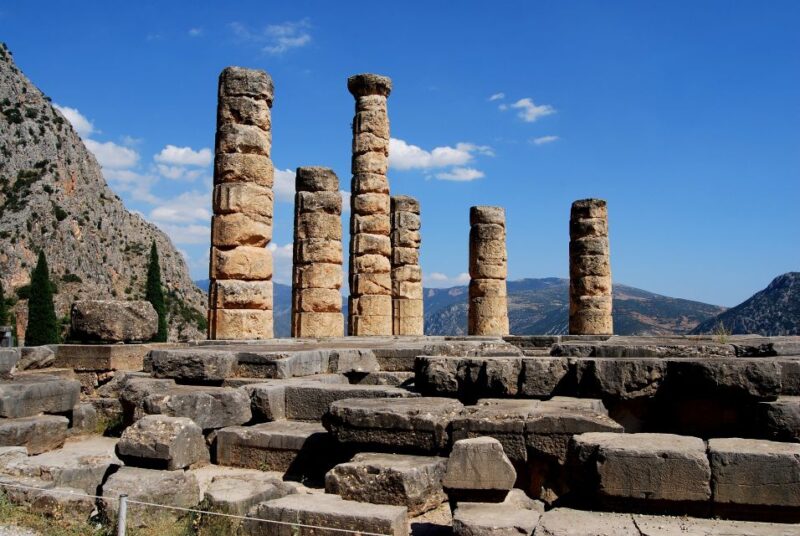 Delphi: Private Day Tour from Athens with Luxurious Vehicle - Lunch and Free Time in Delphi’s Modern Village