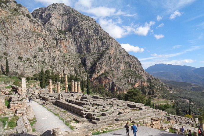 Delphi Self-guided Audio Tour on Your Phone (no ticket) - Starting Point at Delphi Ancient Town