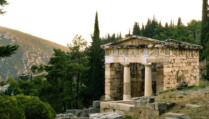 Delphi Skip-The-Line Private Tour - Expert Guide & Admission - Discover Delphi with a Private Guided Tour and Skip-the-Line Access