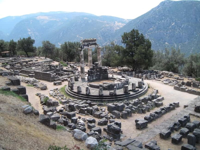 Delphi Tour from Volos - Explore Greece’s Ancient Landmarks on a Private Tour from Volos