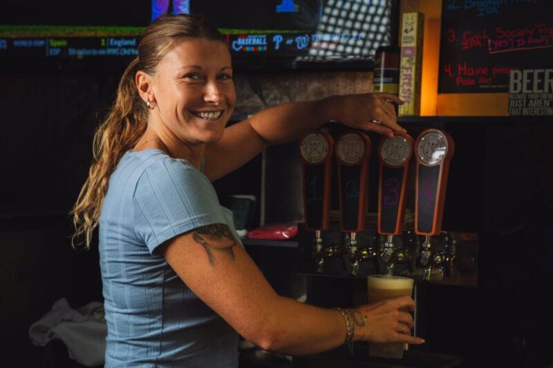 Delray Beach: Night Out in Delray - Dinner & Drinks Tour - Explore Delray Beach’s Nightlife with a 2.5-Hour Dinner & Drinks Tour