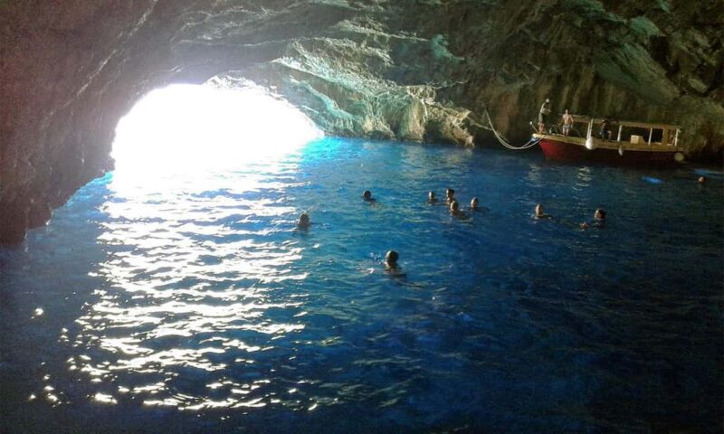Deluxe excursion from Budva: Blue Cave tour - Tour Pacing and Crowd Levels