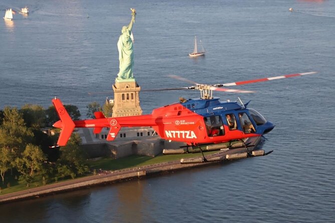 Deluxe Manhattan Helicopter Tour - Meeting Point, Check-in, and Accessibility