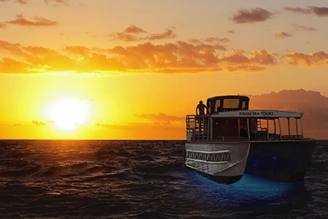 Deluxe Na Pali Sunset Snorkel Tour on the Lucky Lady - Sunset and the Na Pali Coast: A Breathtaking Finale