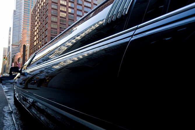 Deluxe Private tour by stretch limousine, choose 3 or 5 hour tour - Key Points
