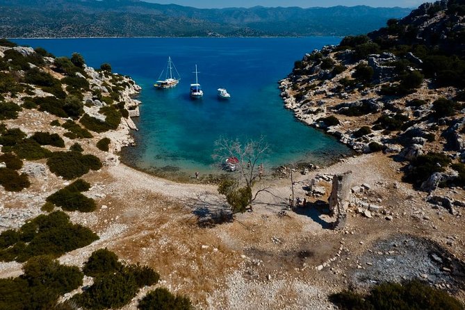 Deluxe Sunken City Boat Guided Tour From Kas - Visiting the Castle of Simena and Kaleköy Village