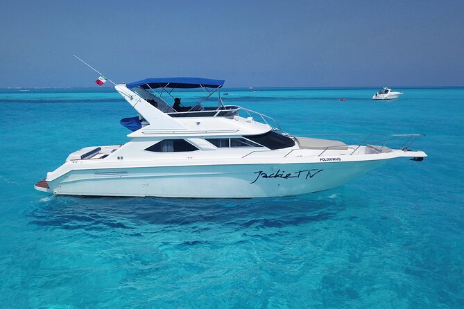 Deluxe Yacht 48FT with FlyBrige Rental in Cancun - Weather considerations and cancellation policies