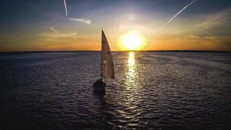 Denia: Sunset Electric Sailboat Cruise with Dolphin Spotting - Starting Point: Marina El Portet Denia in Pontoon 5