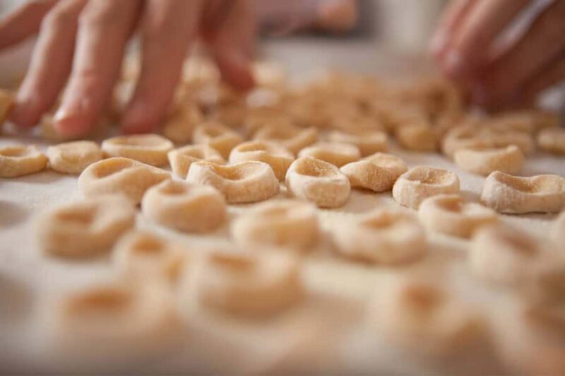 Denver: Fun Pasta Making Class at a Trendy Venue - What Drinks Are Offered During the Class?