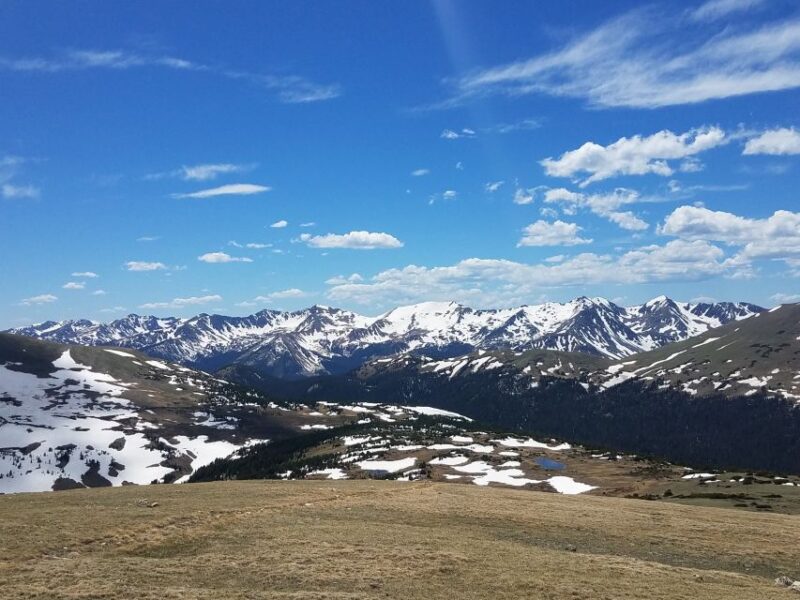 Denver: Rocky Mountain National Park Tour with Picnic Lunch - Discovering the Stanley Hotel and Estes Park