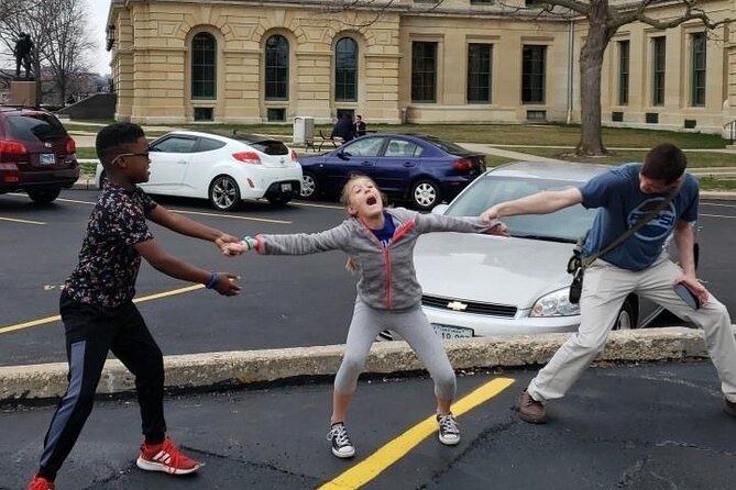 Denver Scavenger Hunt by Zombie Scavengers - The Role of the Remote Host and Support