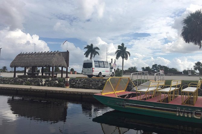 Depart from Miami to discover the Everglades with Airboat tour included! - Highlights of the Wildlife Show and Educational Content