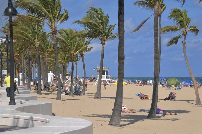 Departure Private Transfer: Fort Lauderdale to Airport FLL in Business Car - Flexibility with Free Waiting Time and Cancellation Policy