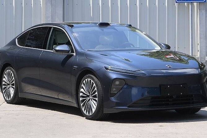 Departure Private Transfer from Bergen to Bergen Airport BGO by business sedan - Hassle-Free Private Transfer in Bergen for a Comfortable Start or End