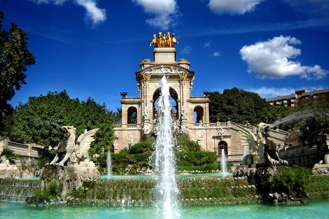 Departure Transfer from Barcelona to Airport BCN in Private Car/Van - Who Should Choose This Transfer Service?