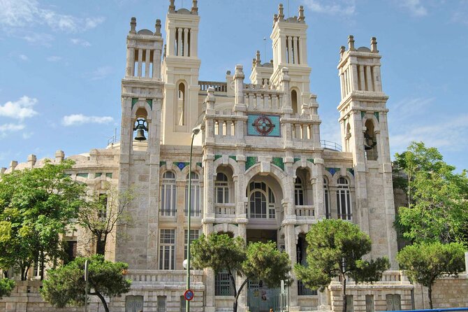 Departure Transfer from Madrid to Madrid Airport MAD in Private Van - Key Points