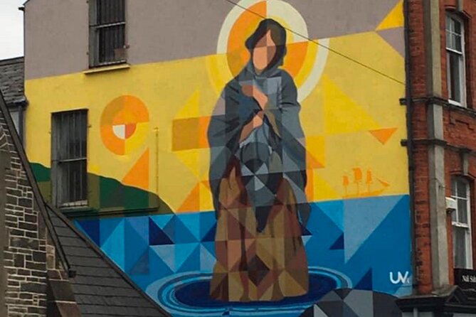 Derrie Danders: A Self-Guided Audio Tour of the Quayside and North City - Key Points