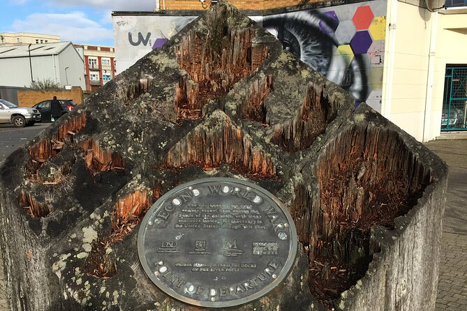 Derrie Danders: A Self-Guided Audio Tour of the Quayside and North City - Exploring Magee College and Its Historic Campus