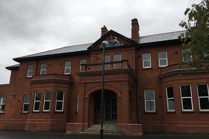 Derrie Danders: Wander around the Waterside on a self-guided GPS audio tour - Practical Details: Logistics and Accessibility