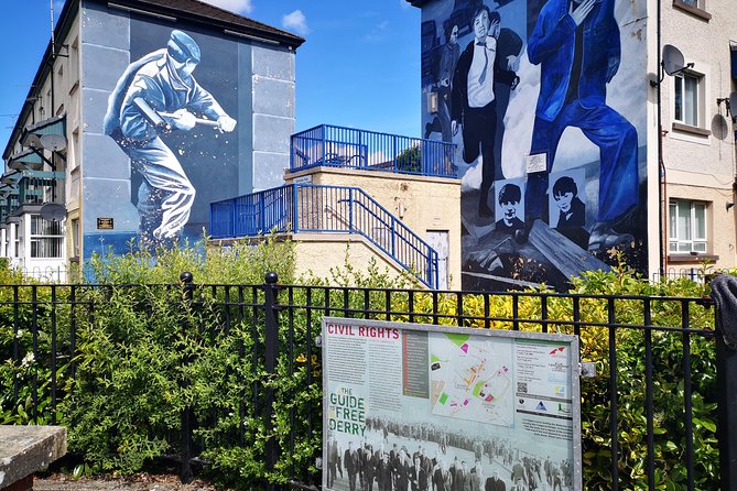 Derry City: The troubles Bogside walking tour - The Role of the Guide in Personalizing the Experience