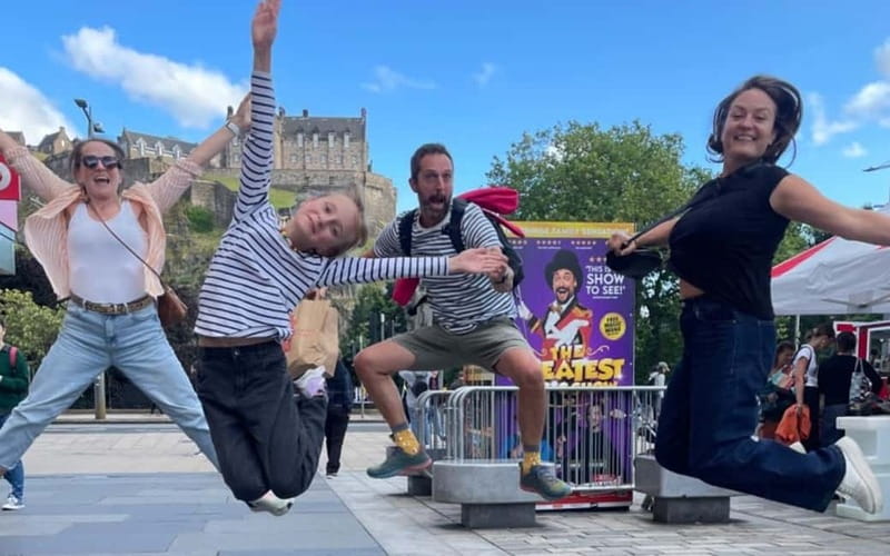 Derry: City Walking Tour & Exploration Game - Pacing and Duration: How Long Will It Take?