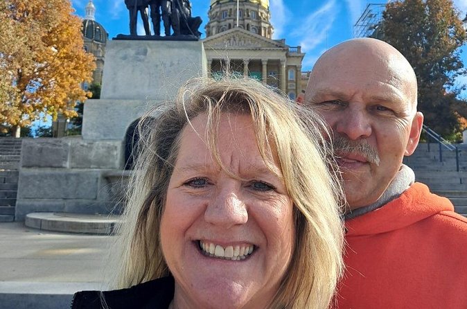 Des Moines Scavenger Hunt Interactive Walking Tour - Practical Information: Meeting Point and Accessibility