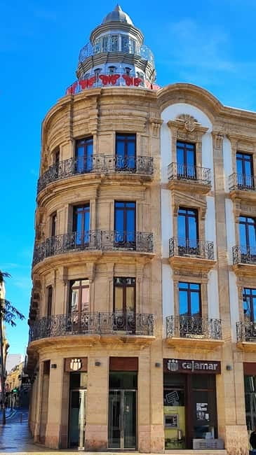 Descubriendo Almería: Un Viaje por la Historia y la Cultura - Explore Filming Sites and Cultural References