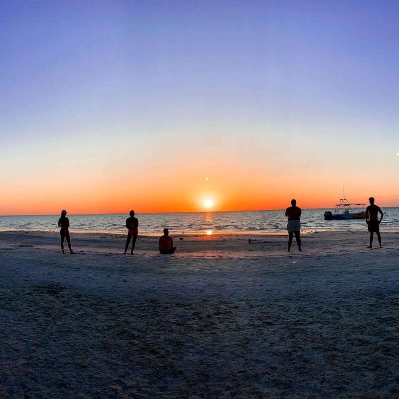 Desde Holbox: SunSea- SUNSET Kayak - Discover the Unique Sunset Kayak Experience in Holbox for $52