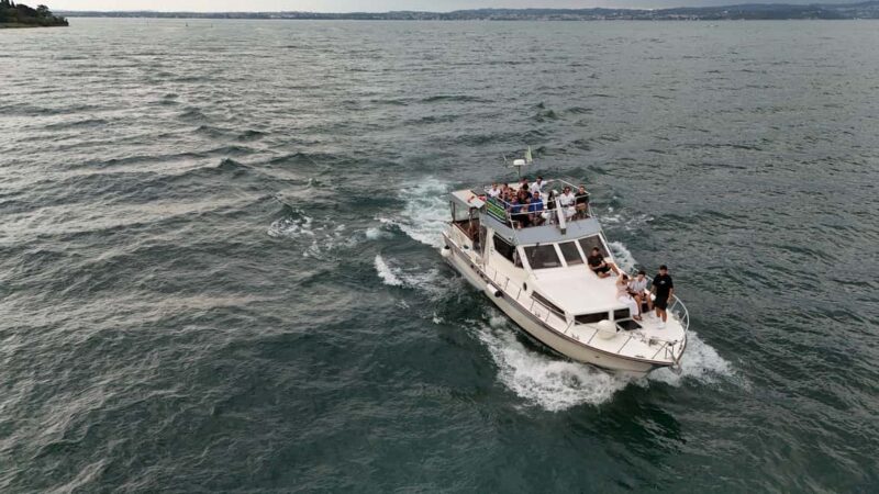 Desenzano del Garda: Sunset Boat Trip at Sunset with Drink - Practical Tips for Booking and Attending