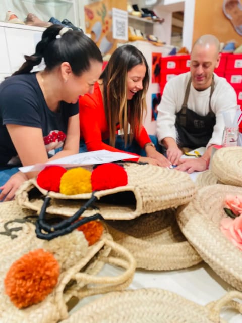 Design and Craft a Raffia Bag in Valencia - Why This Raffia Bag Workshop Stands Out in Valencia