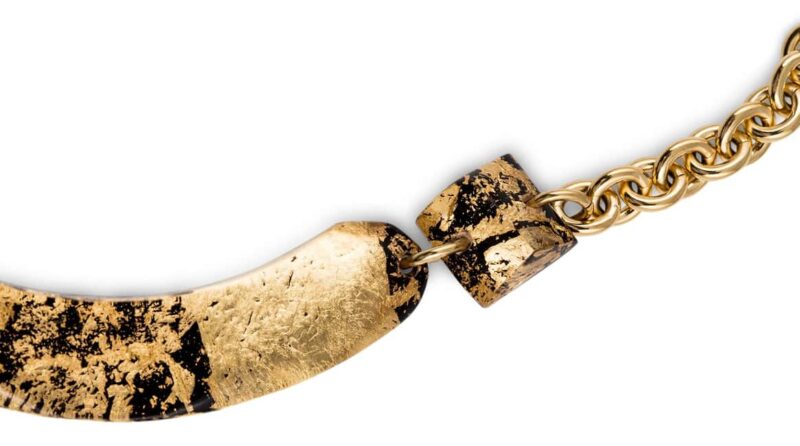 Design Luxury Jewelry in le Marais, in the heart of Paris! - Logistics: Meeting Point and Group Size