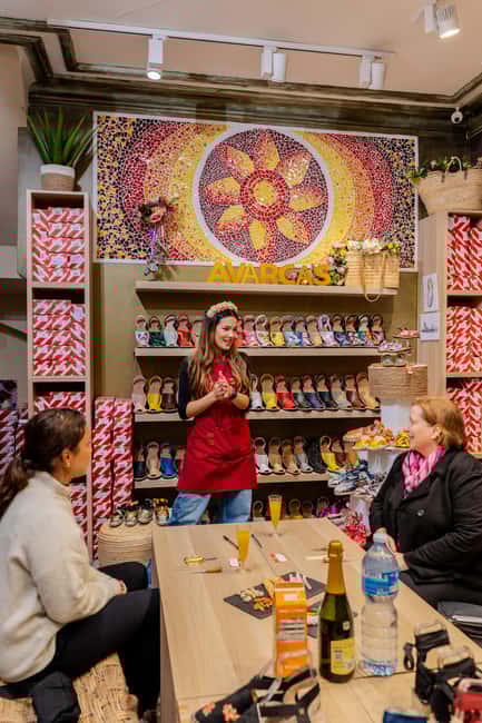 Design, Sip and Cycle Barcelonas Soul - Group Size and Accessibility