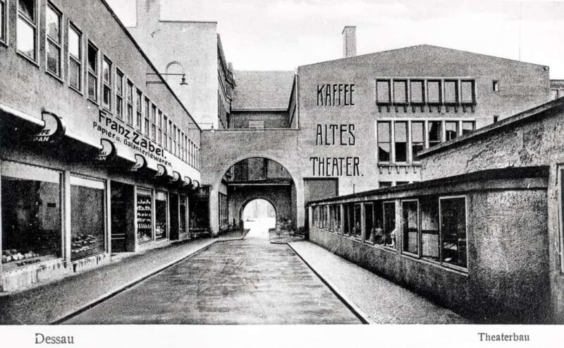 Dessau: 'Invisible Bauhaus' City Tour - The Unique Concept of the Invisible Bauhaus Tour