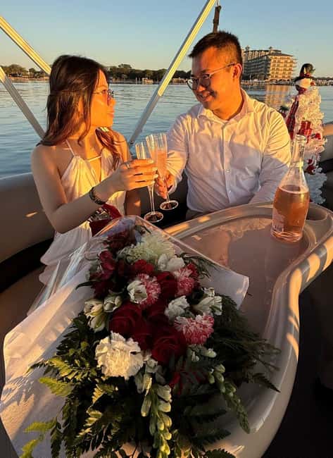 Destin: 90-Minute Boat Ride With Cruise Destin Bay - Sunset Views and Vibrant Colors in Destin Bay