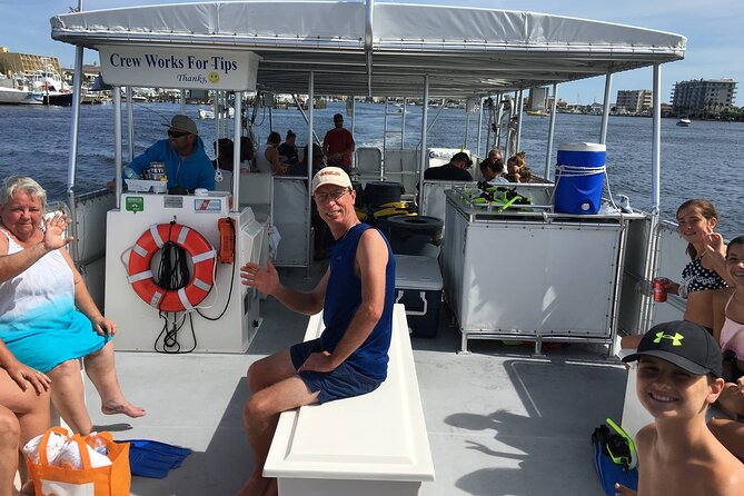 Destin Crab Island Tour in Catamaran - Safety and Accessibility Features of the Catamaran