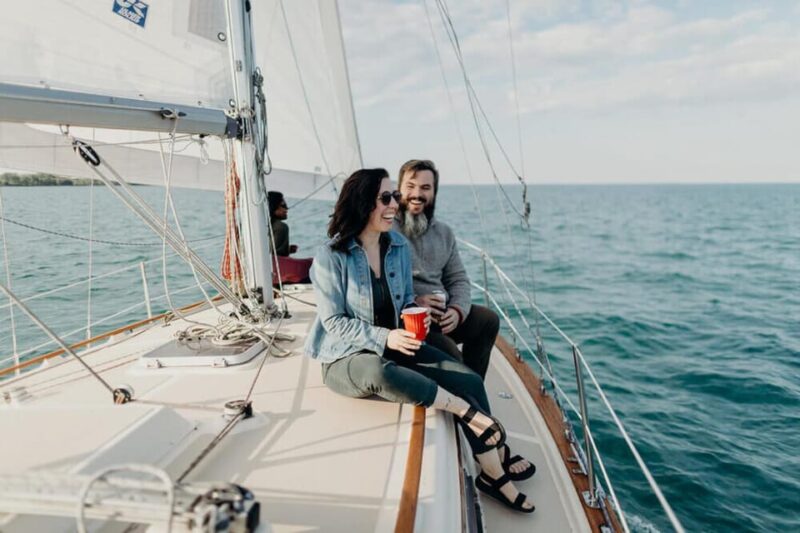 Detroit: Sailing Tour on the Detroit River - Practical Tips for a Comfortable Trip