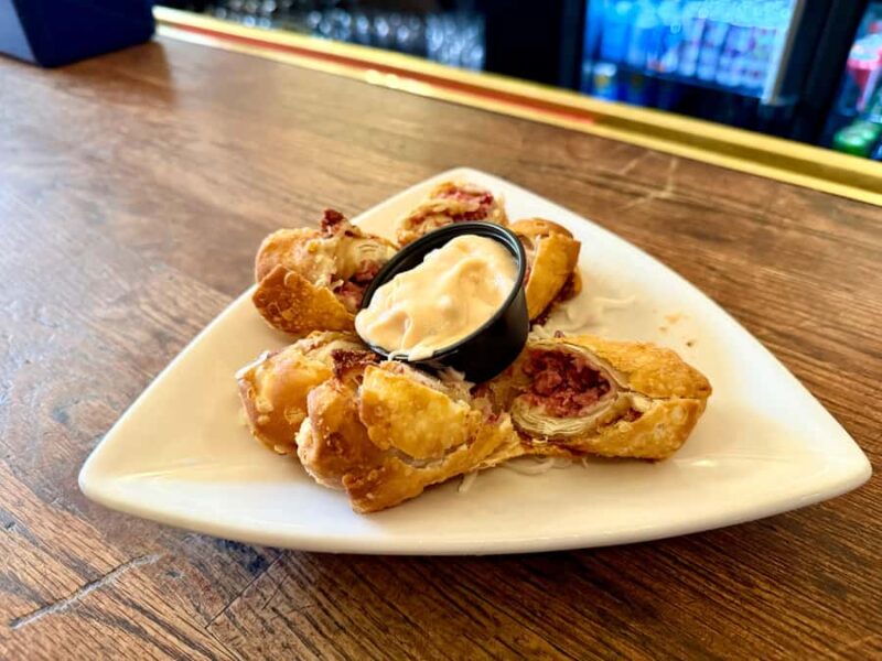 Detroit: Taste the Heart of Motor City Walking Food Tour - Food Venue Highlights and Sampling Stops