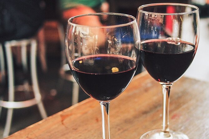 Devour Paris Food Tour : Montmartre Like a Local - Practical Logistics and Group Size