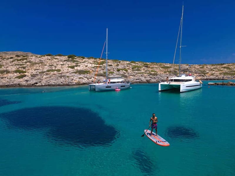 Dia Island Catamaran  Premium Lunch, Open Bar, Small Group - Crew, Service, and Overall Atmosphere