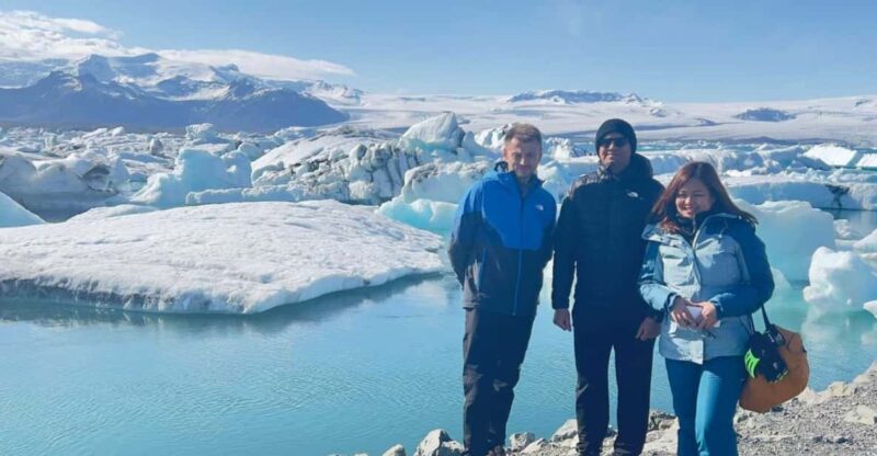 Diamond Beach & Jökulsárlón Glacier Exclusive Day Tour - Marvel at Diamond Beach’s Sparkling Ice Formations