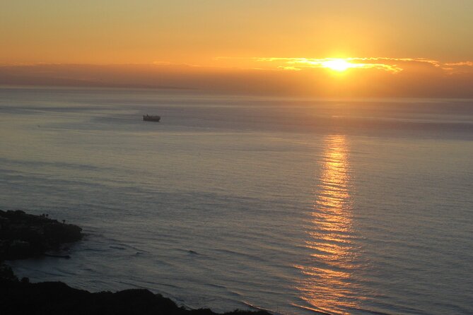 Diamond Head Shuttle with Malasada - Physical Requirements and Accessibility