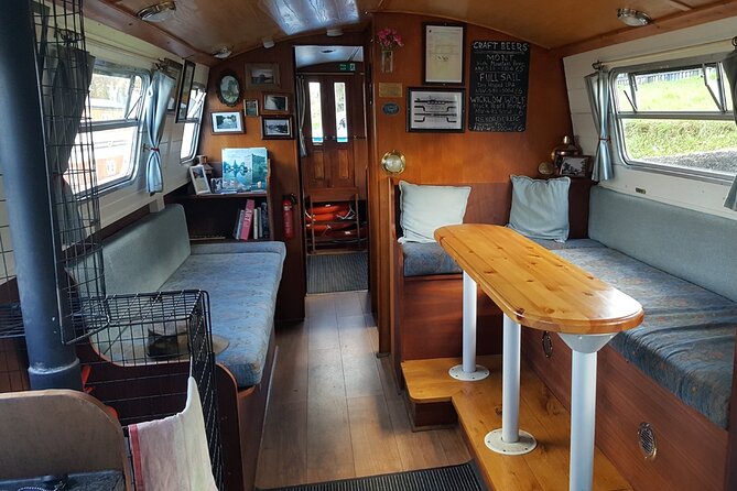 Digby Lock Cruise - Mid Week - The Charm of the Digby Lock and Canals County