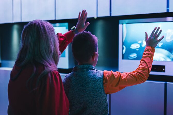 Digital Ocean Adventure in Sevierville - The Role of the Guide in Enhancing the Experience