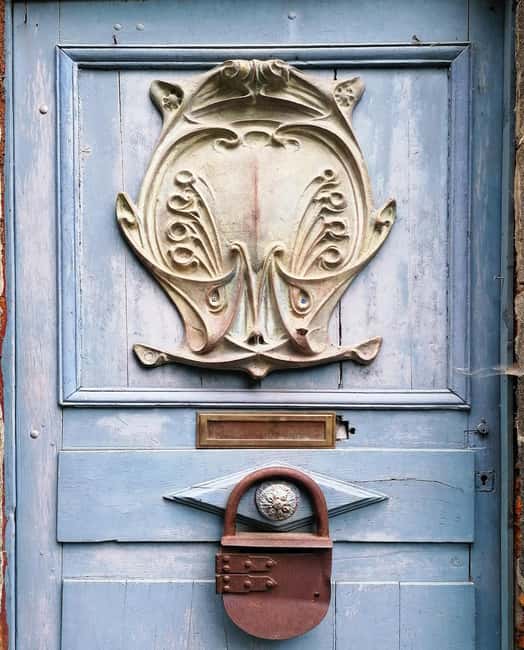 Dinan: Outdoor escape game, The symbols of the apocalypse - Discover the Mysteries of Dinan with the Outdoor Escape Game