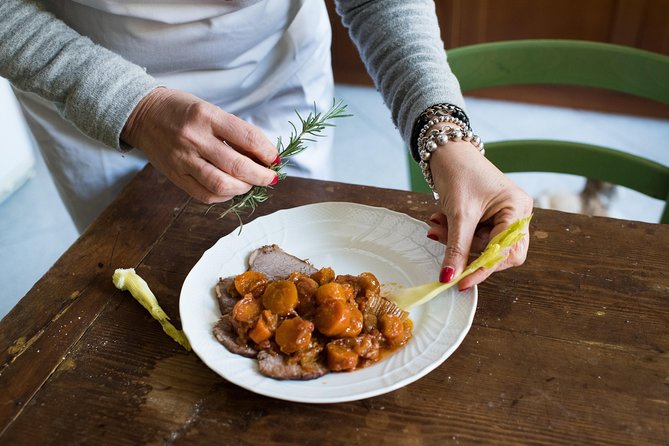 Dine & Enjoy a Cooking Demo at Local's Home in Pisa - The 3-Course Meal: What Youll Taste